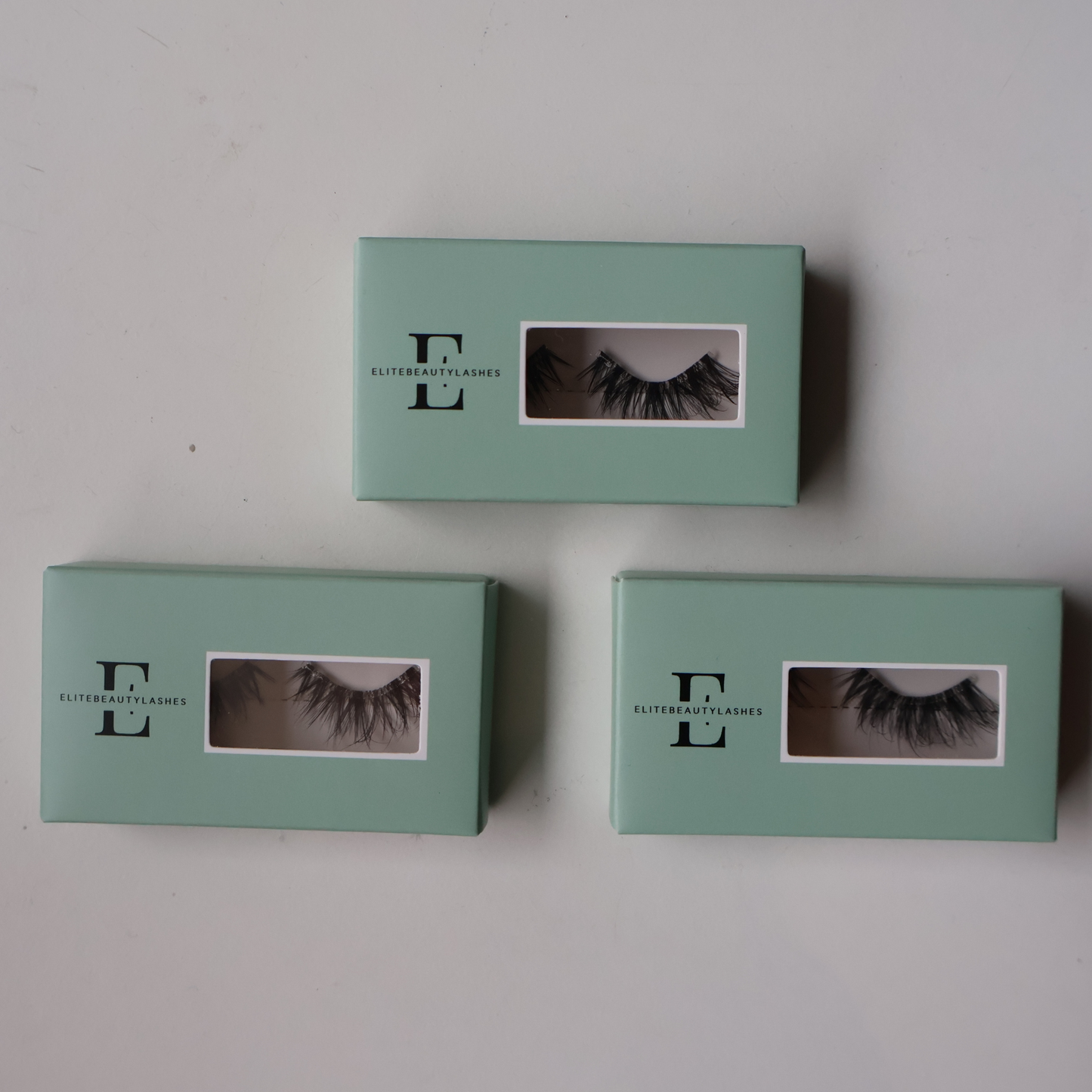 Classic hálf augnhár með lími - 1 sett