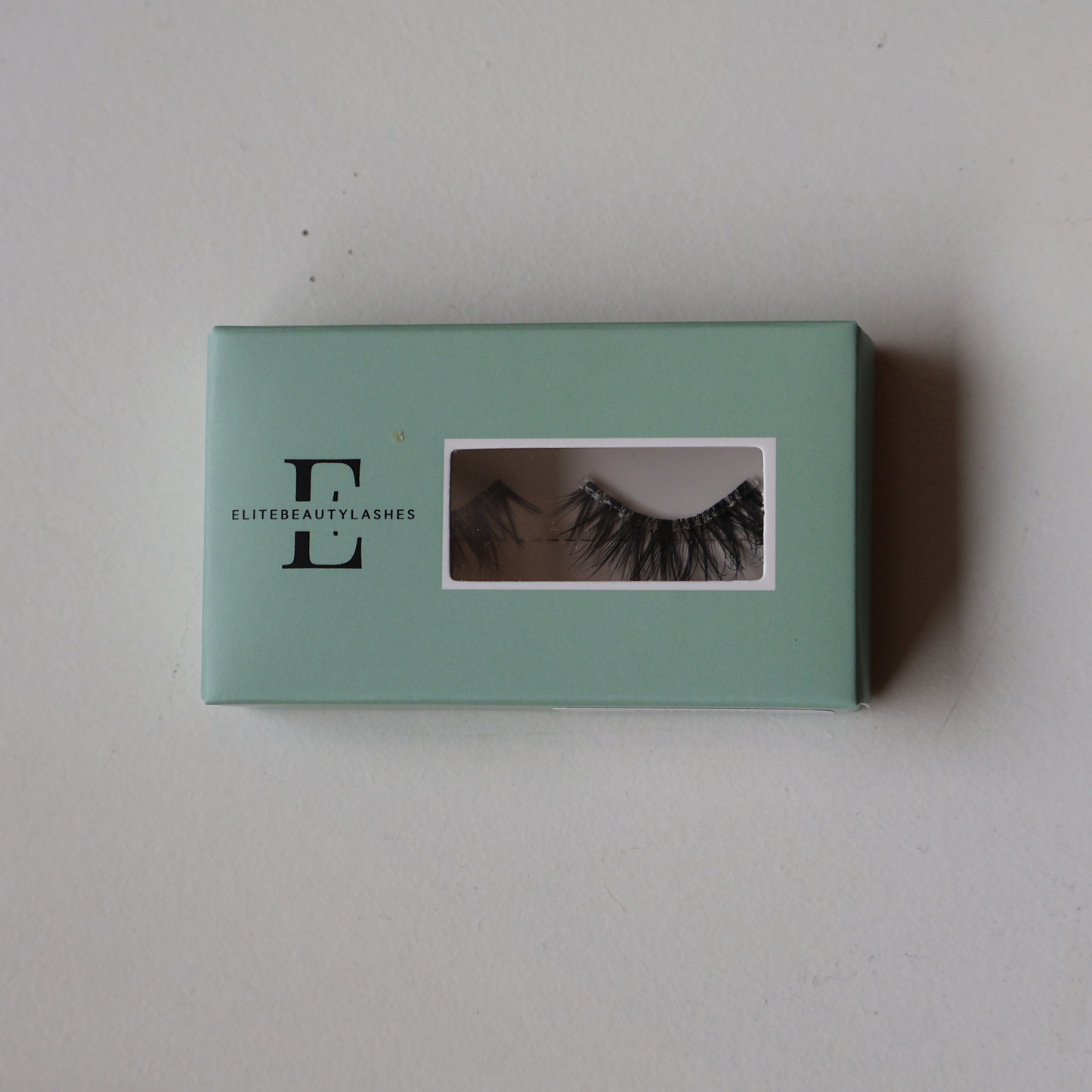 Classic hálf augnhár með lími - 1 sett