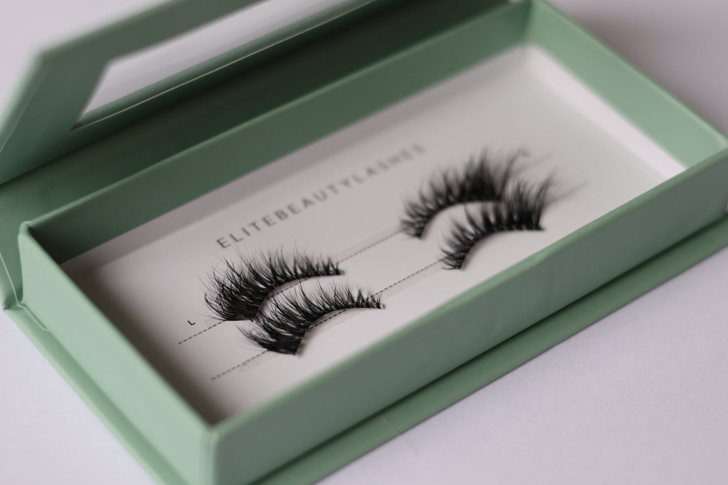 Cat eye hálf augnhár með lími